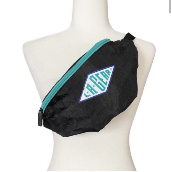 L.A. Gear Handbags - Vintage L.A. Gear Black and Teal Fanny Pack Belt Bag